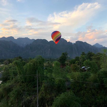 Blue Guesthouse Vang Vieng Eksteriør bilde