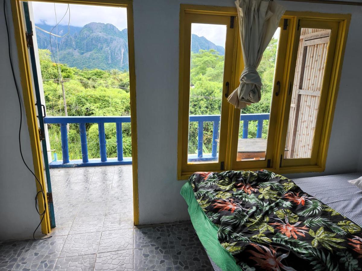 Blue Guesthouse Vang Vieng Eksteriør bilde