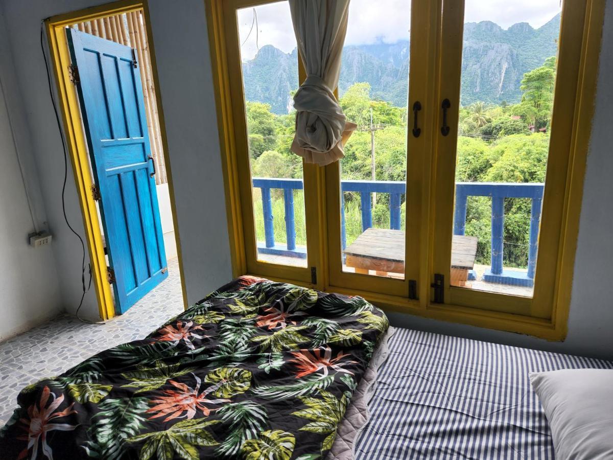 Blue Guesthouse Vang Vieng Eksteriør bilde