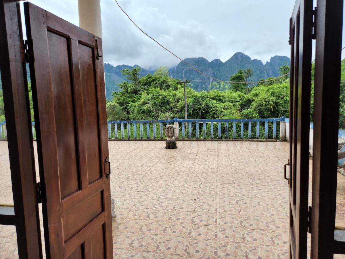 Blue Guesthouse Vang Vieng Eksteriør bilde