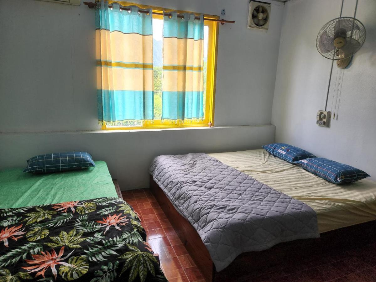 Blue Guesthouse Vang Vieng Eksteriør bilde