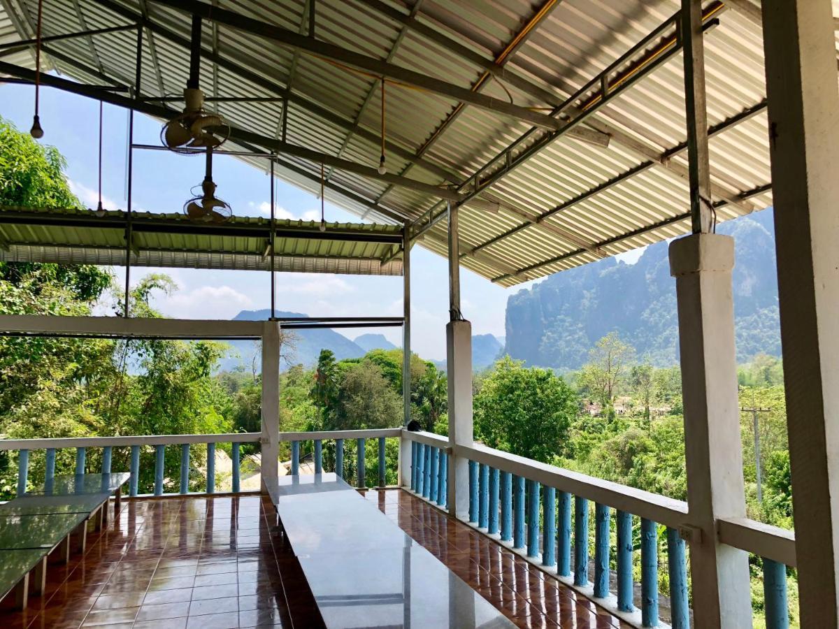 Blue Guesthouse Vang Vieng Eksteriør bilde