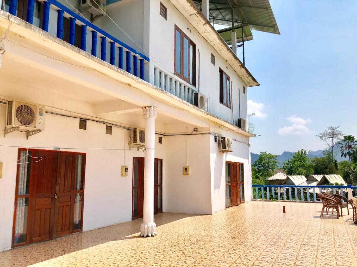 Blue Guesthouse Vang Vieng Eksteriør bilde